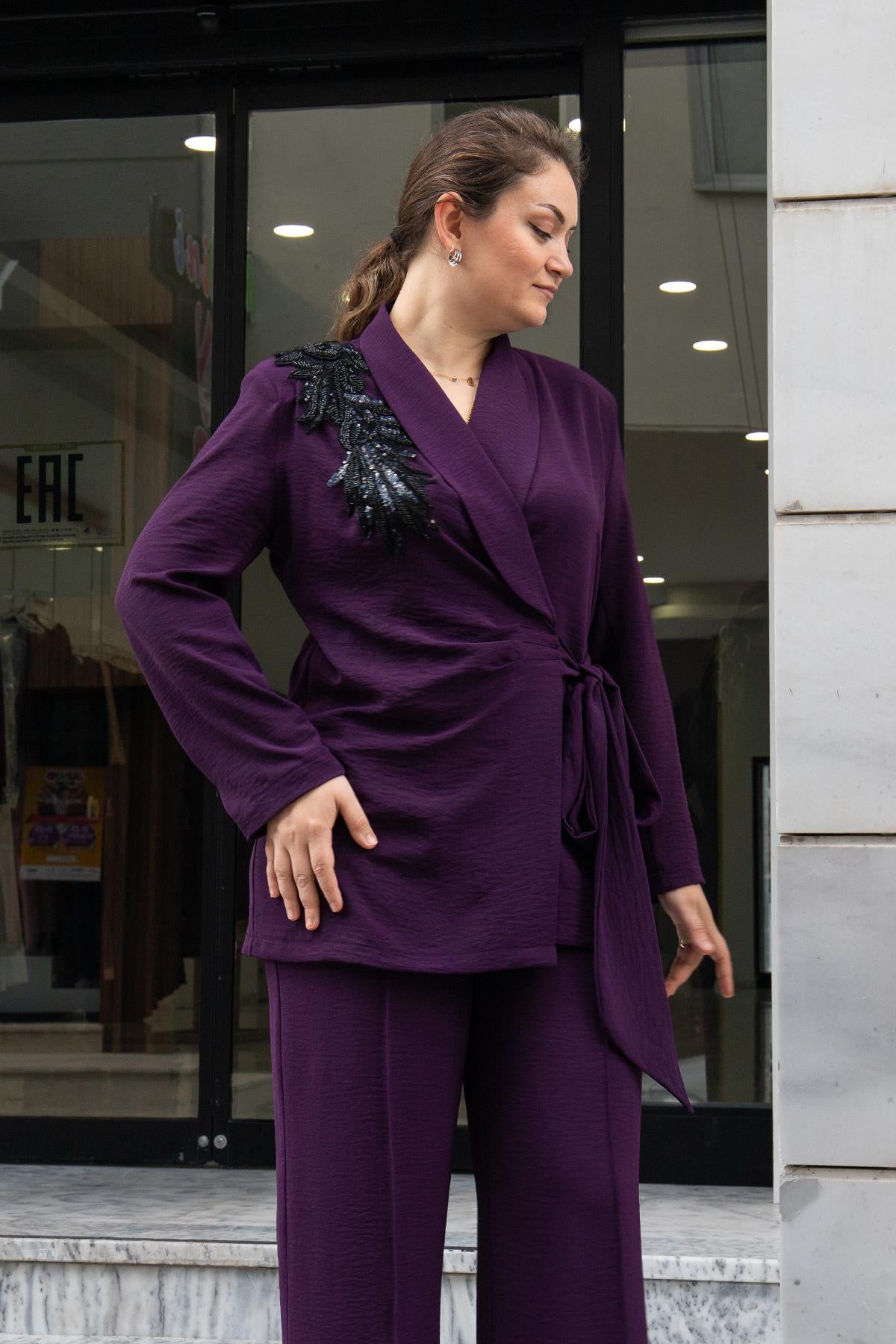 Plus Size Morinet Suit